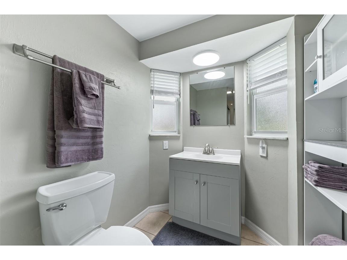 17040 E Lake Drive North Fort Myers FL 33917 C7516851 image21