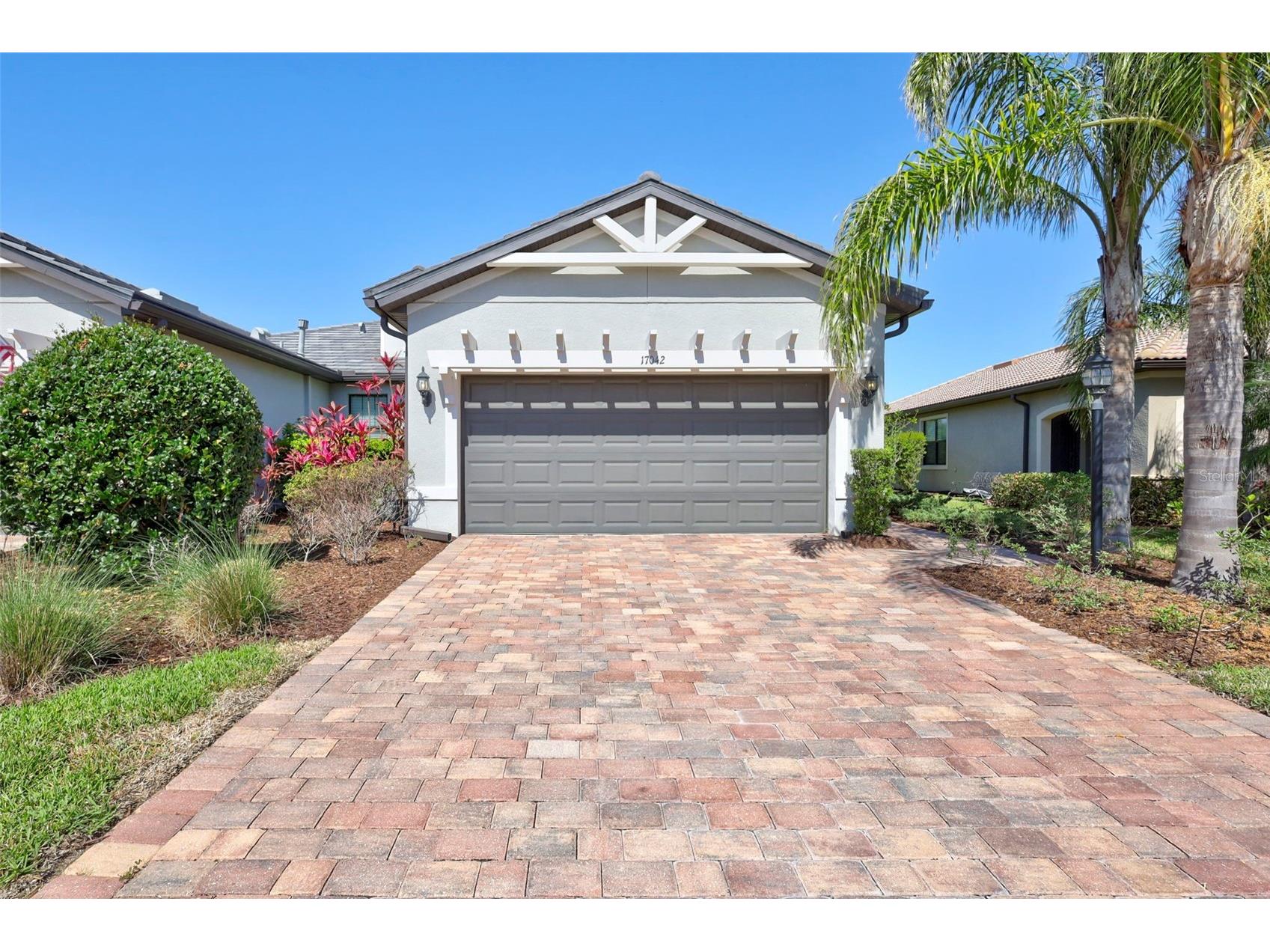 17042 Hampton Falls Terrace Bradenton FL 34202 A4669897 image1