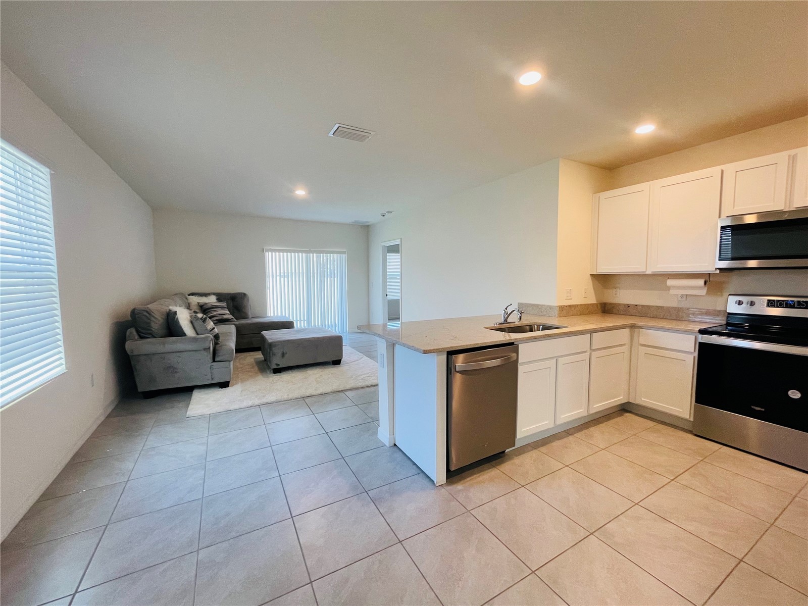 17043 Oval Rum Drive Wimauma FL 33598 O6403074 image3