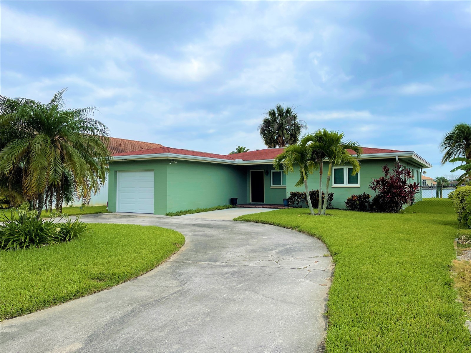 17045 Dolphin Drive North Redington Beach FL 33708 - INTRACOASTAL WATERWAY TB8484732 image44