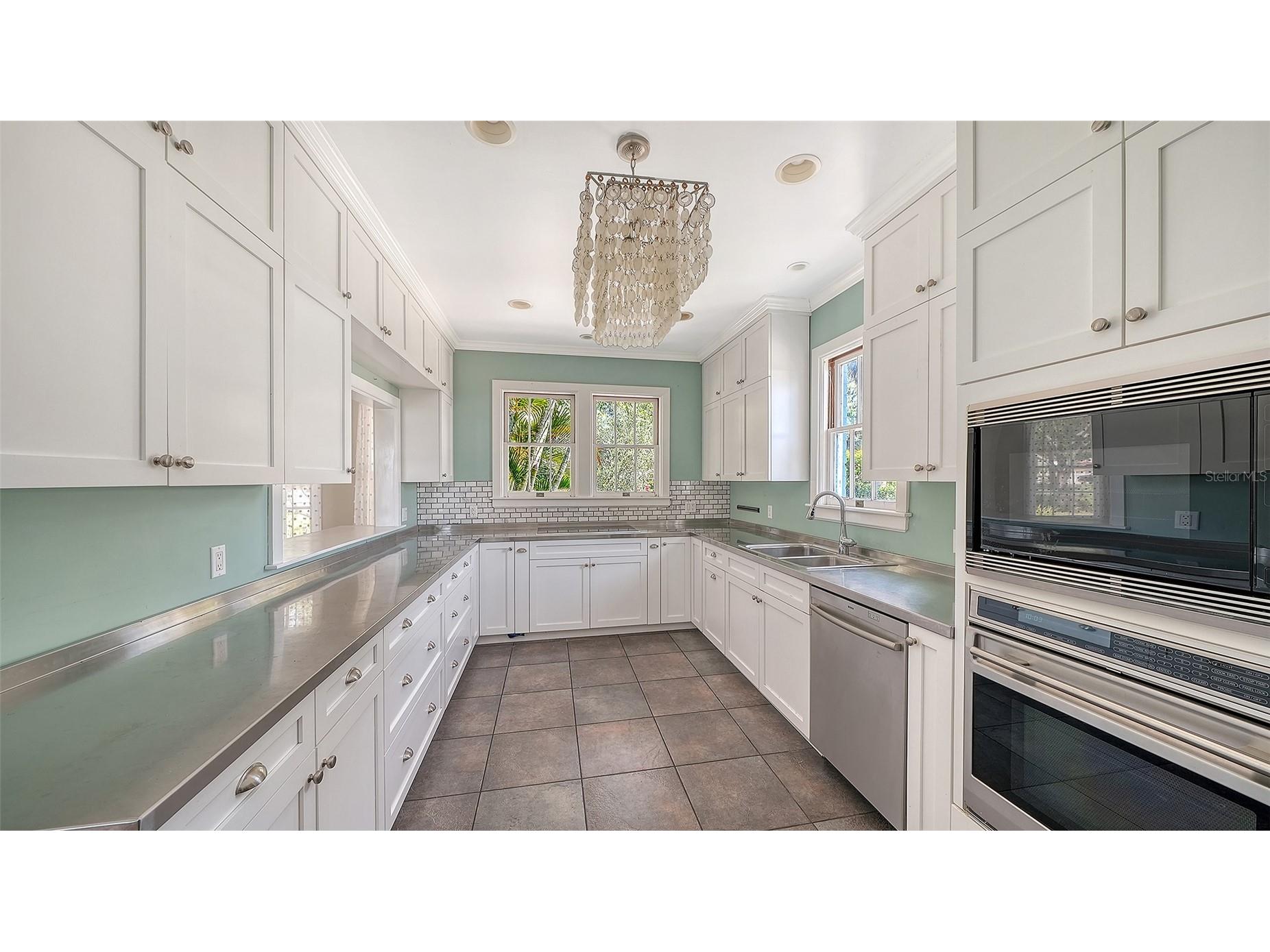 1705 4th Street W Palmetto FL 34221 - MANATEE RIVER A4690794 image13
