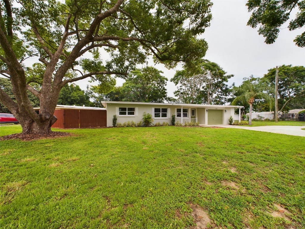 1705 Avenue D NE Winter Haven FL 33881 P4926514 image1