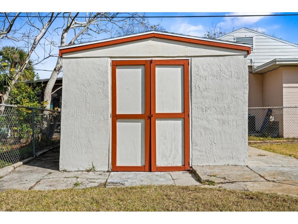 1705 Cordova Avenue Daytona Beach FL 32117 FC307233 image40