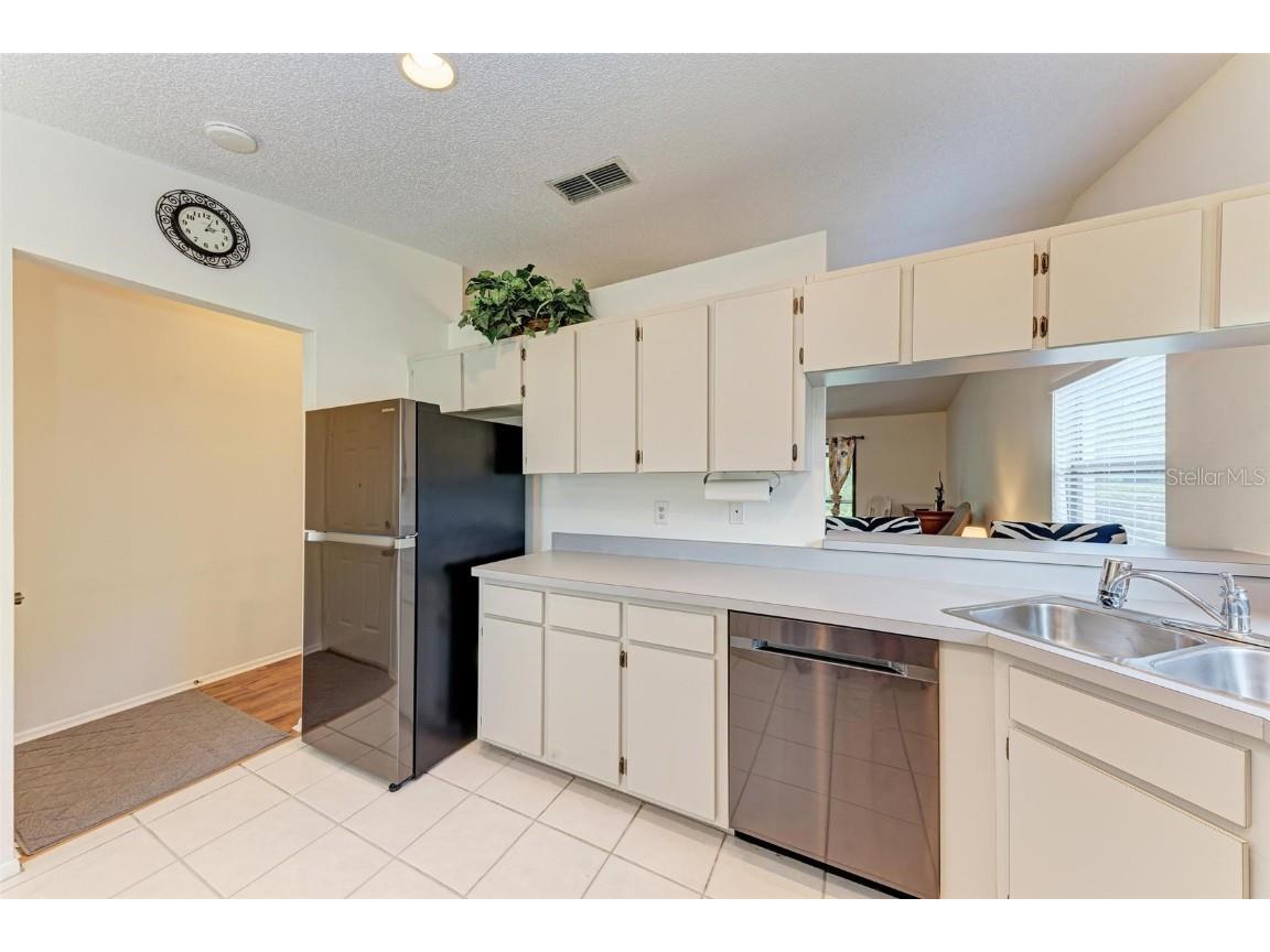 1705 Curry Avenue #85 Nokomis FL 34275 A4667292 image3