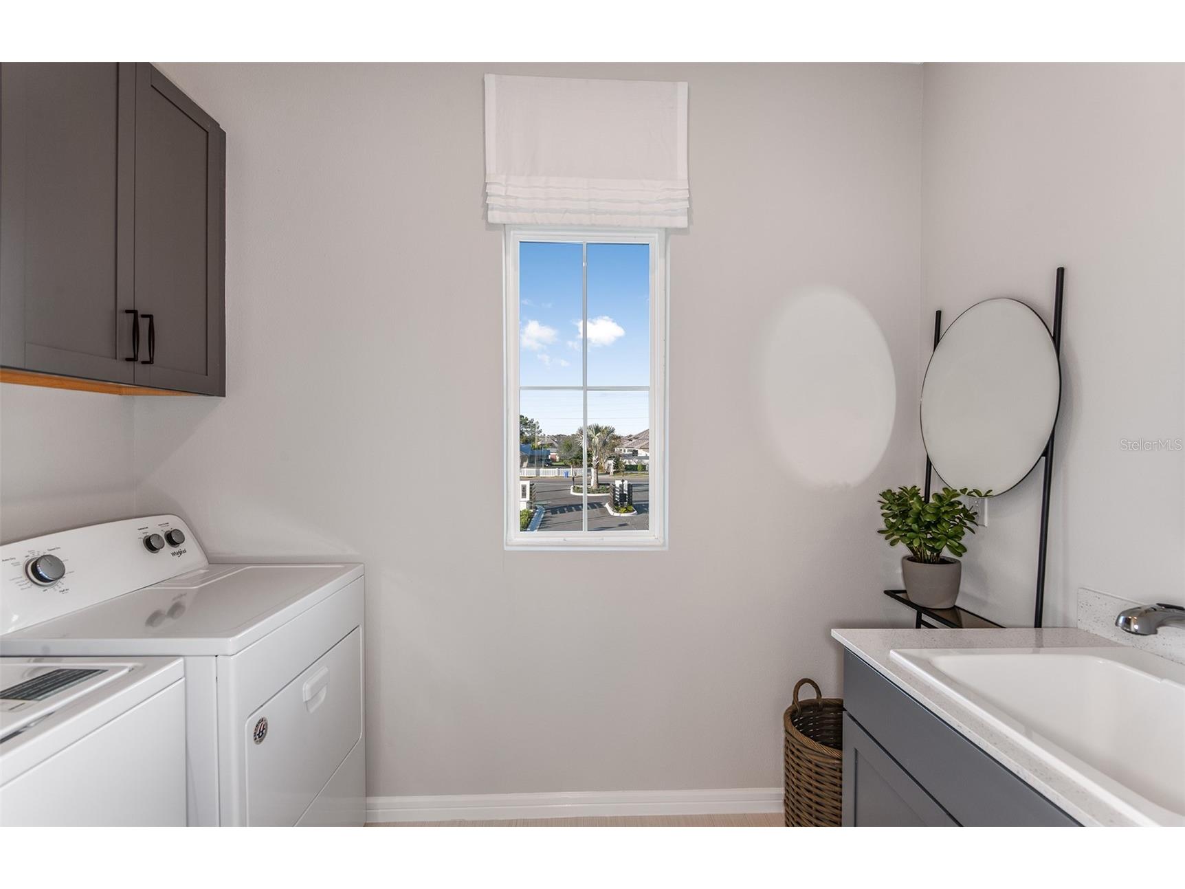 1705 Escalante Way Zephyrhills FL 33540 TB8489885 image21