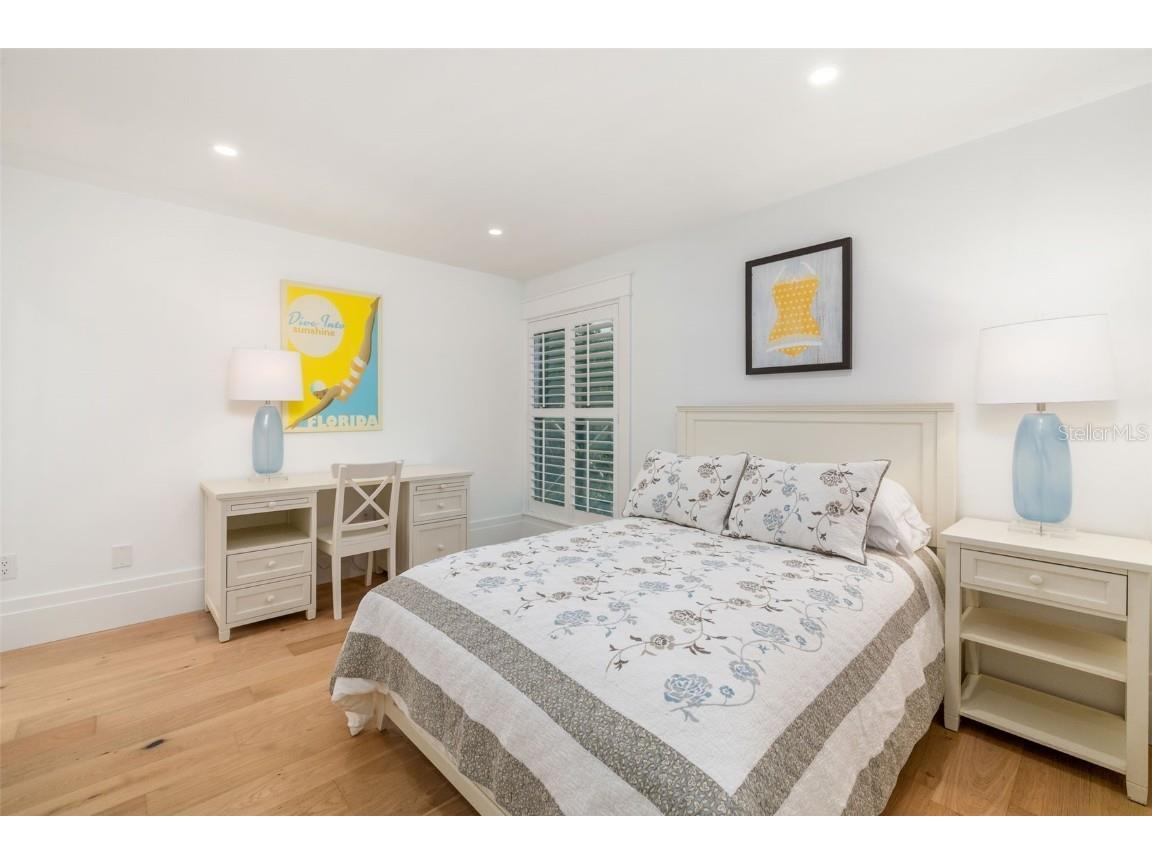 1705 Field Road Sarasota FL 34231 A4671008 image35