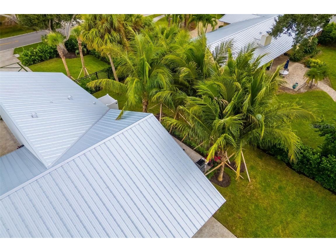 1705 Field Road Sarasota FL 34231 A4671008 image54