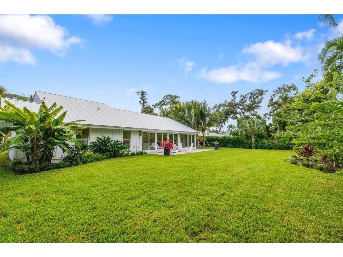 1705 Field Road Sarasota FL 34231 A4671008 image58