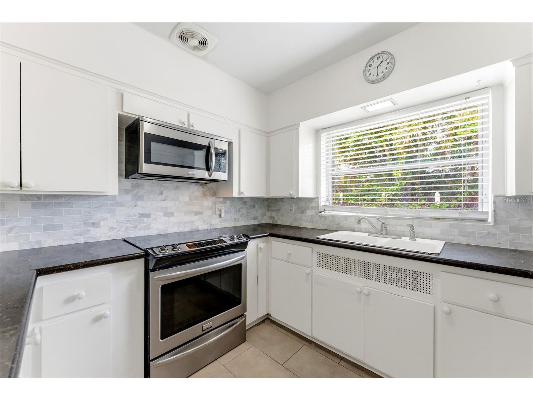 1705 Indian Rocks Road Belleair FL 33756 TB8515621 image9