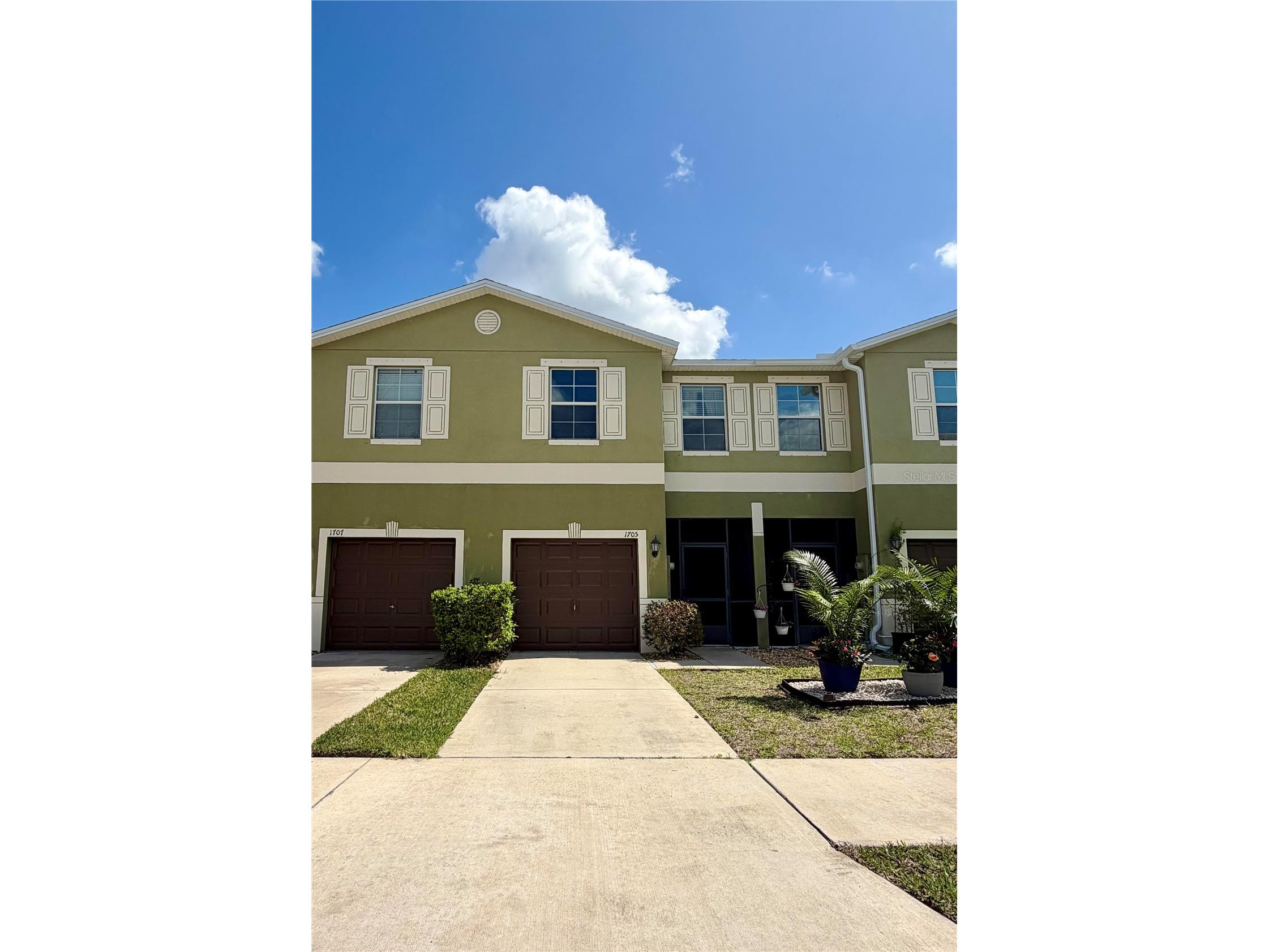 1705 Ivory Goose Place Ruskin FL 33570 TB8483322 image1