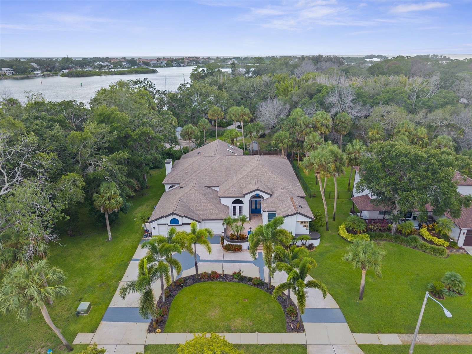 1705 Meyers Cove Drive Tarpon Springs FL 34689 - ANCLOTE RIVER/GULF TB8472464 image1