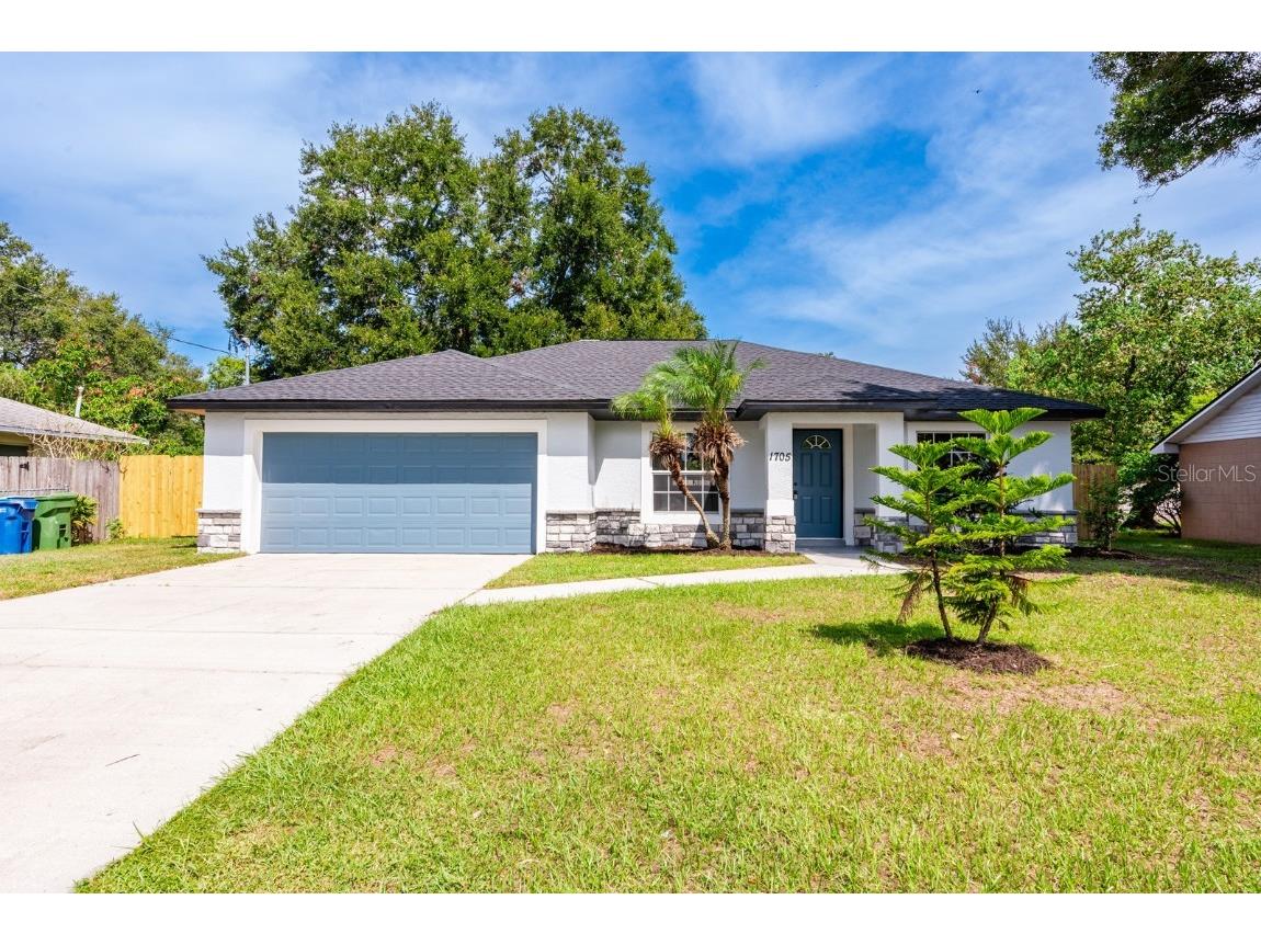 1705 Sandalwood Circle SW Winter Haven FL 33880 O6142228 image1