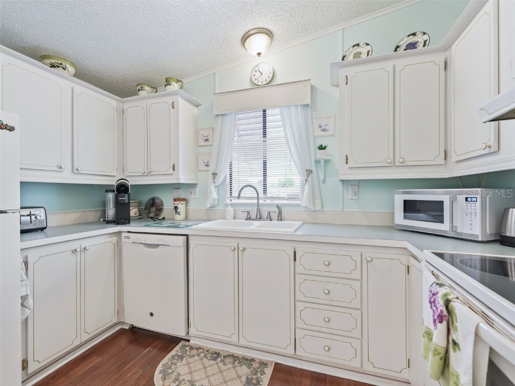 1705 W Schwartz Boulevard Lady Lake FL 32159 OM705626 image5