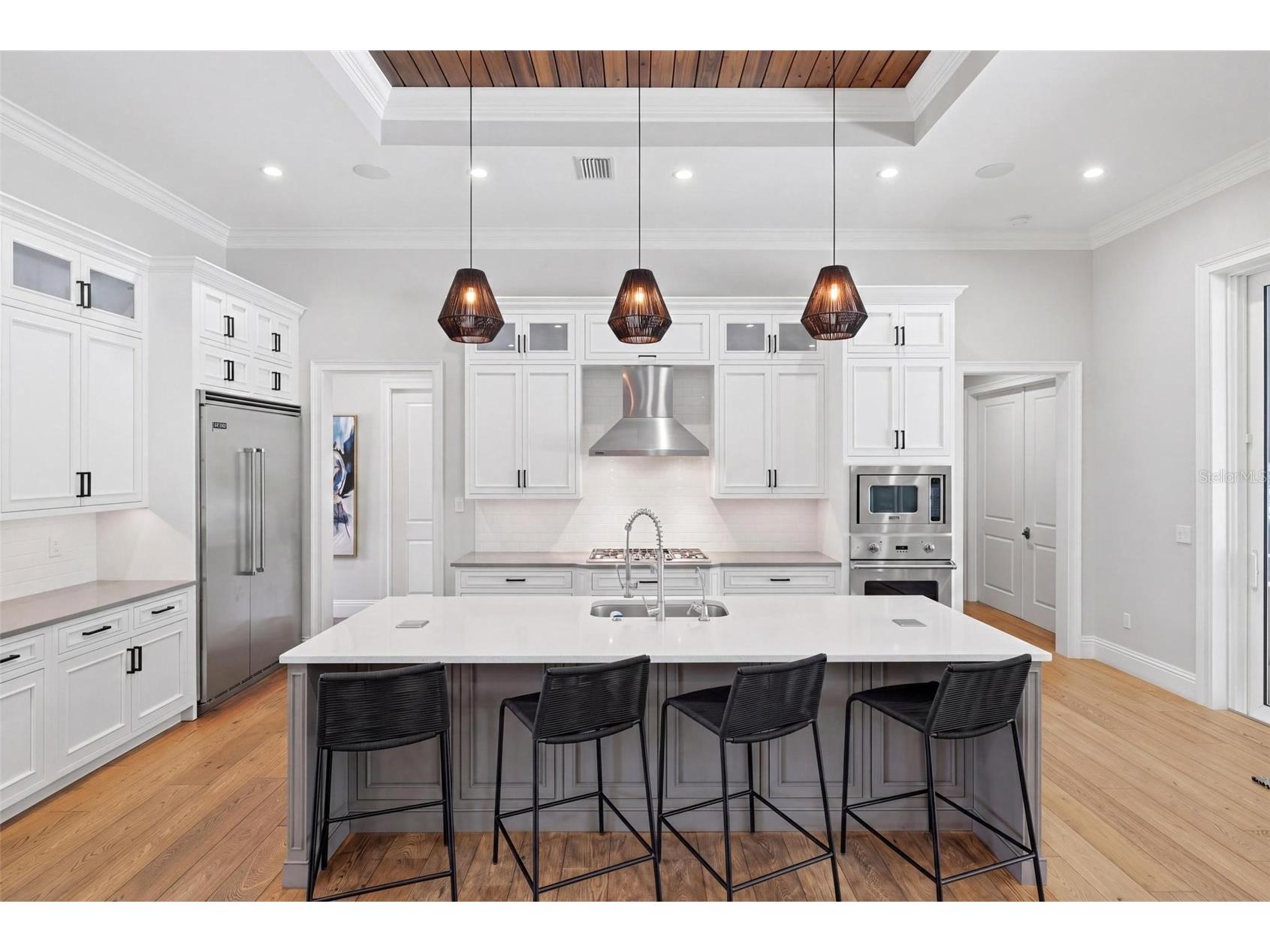 1705 Wisconsin Lane Sarasota FL 34239 A4689693 image14