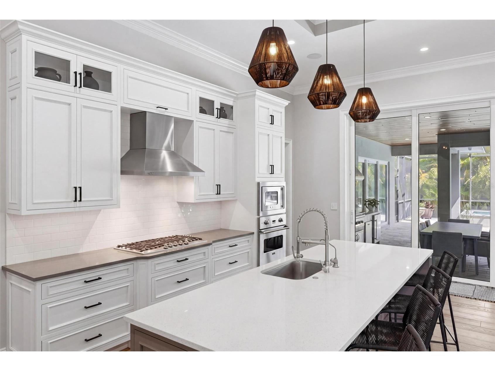 1705 Wisconsin Lane Sarasota FL 34239 A4689693 image16