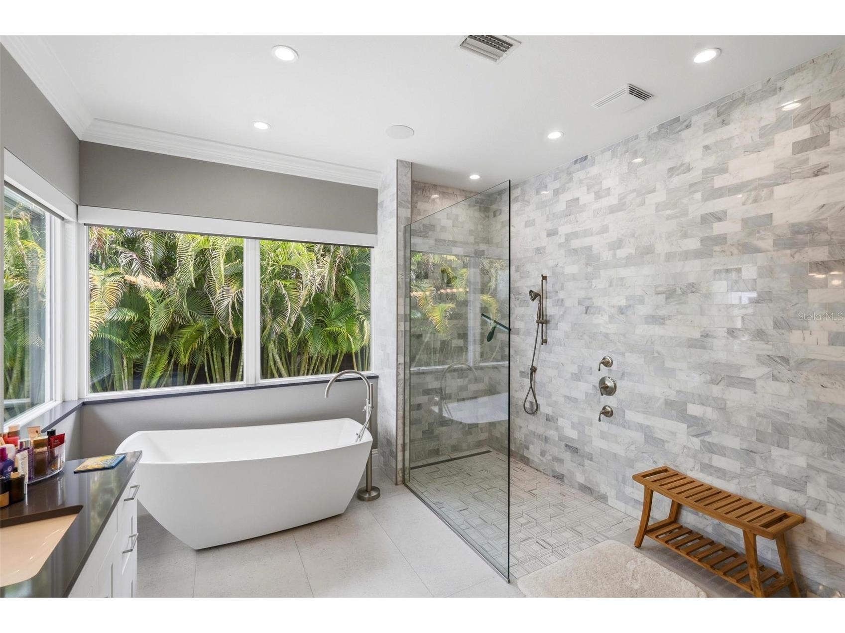 1705 Wisconsin Lane Sarasota FL 34239 A4689693 image26