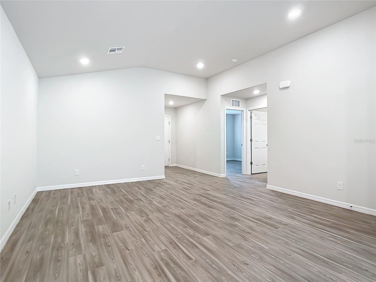 17053 Nixon Avenue Port Charlotte FL 33948 OM721413 image3