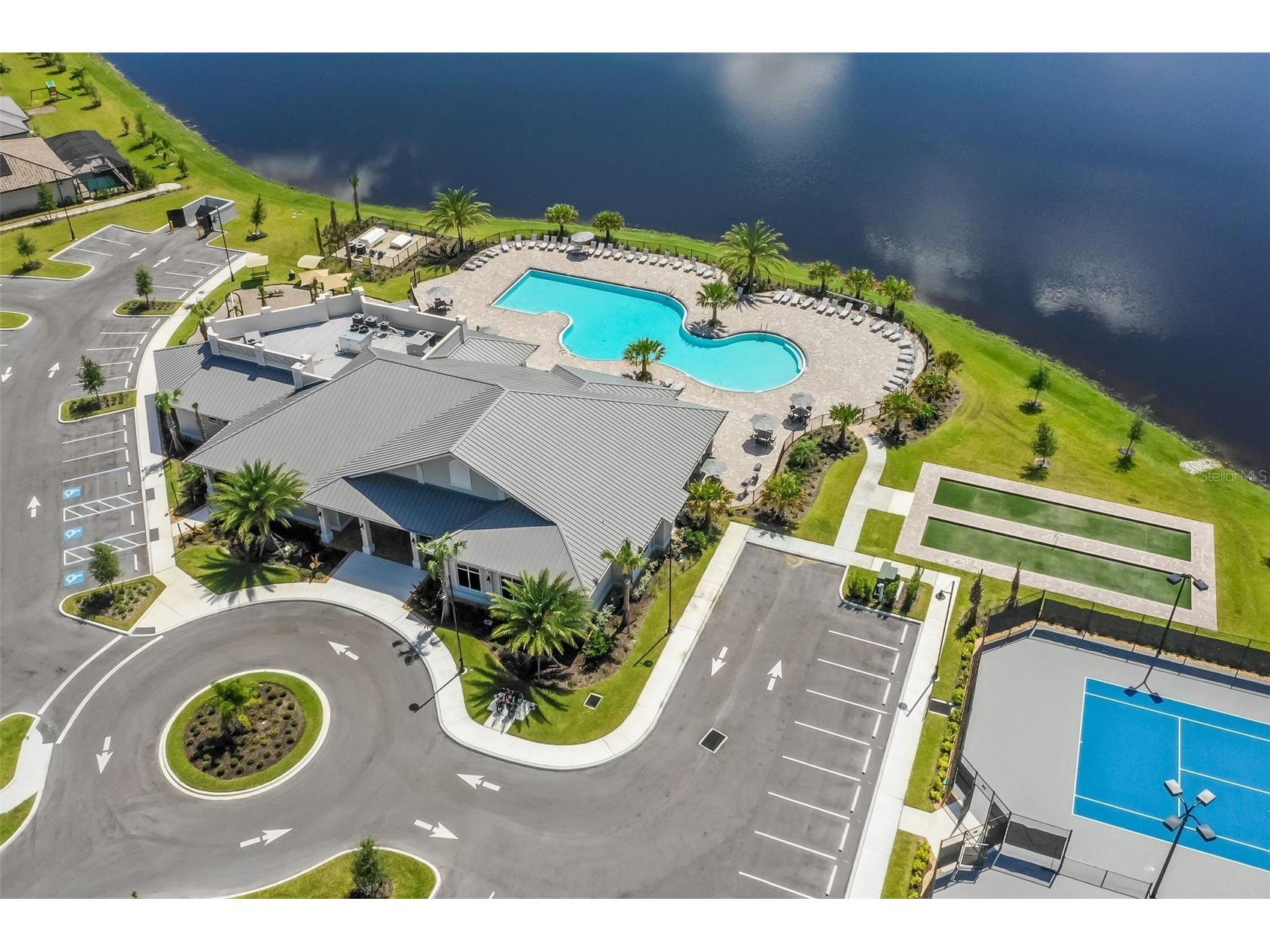17053 Polo Trail Lakewood Ranch FL 34211 A4689789 image94