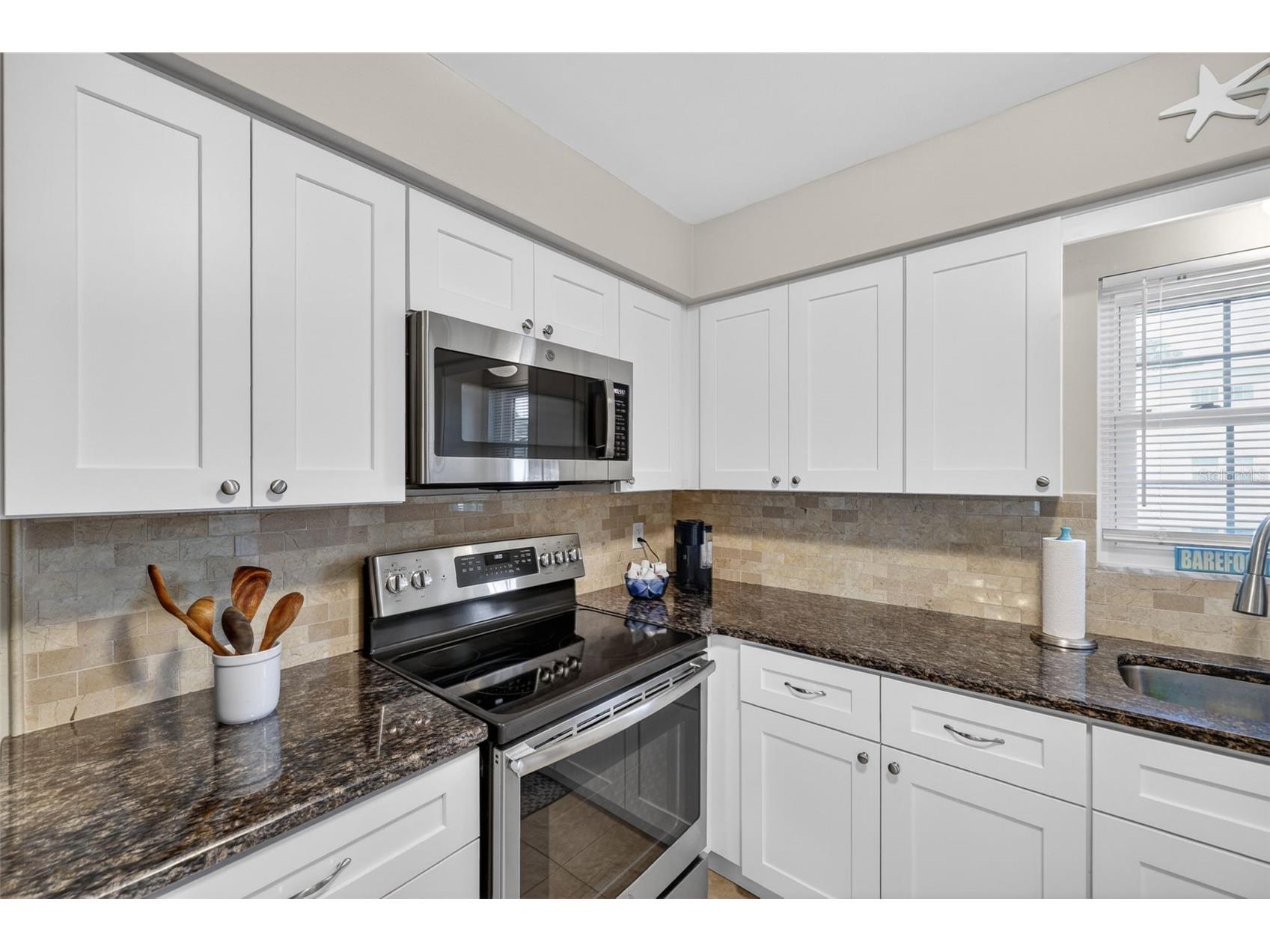 1706 Belleair Forest Drive #220 Belleair FL 33756 TB8508426 image9
