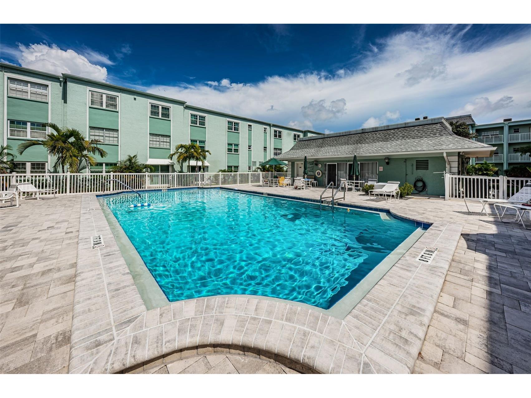 1706 Belleair Forest Drive #322 Belleair FL 33756 TB8462260 image27