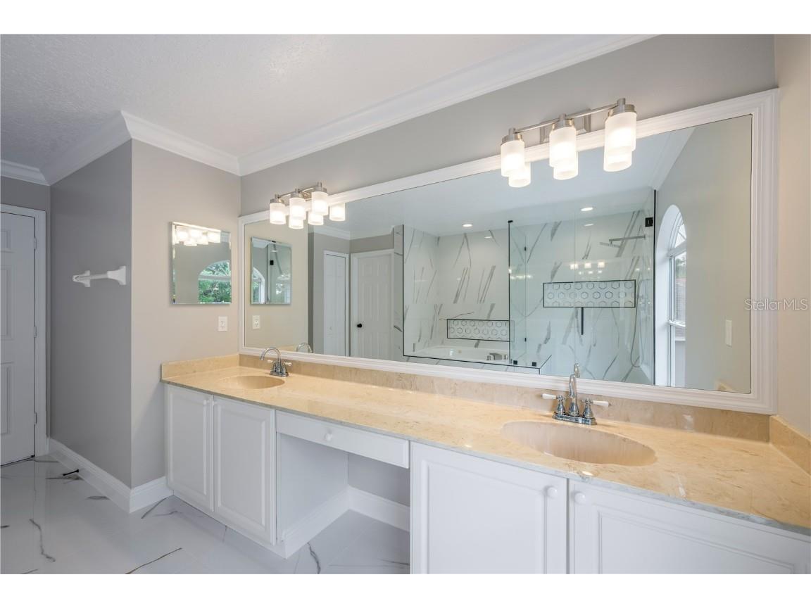 1706 Cheltenborough Drive Orlando FL 32835 O6317255 image35