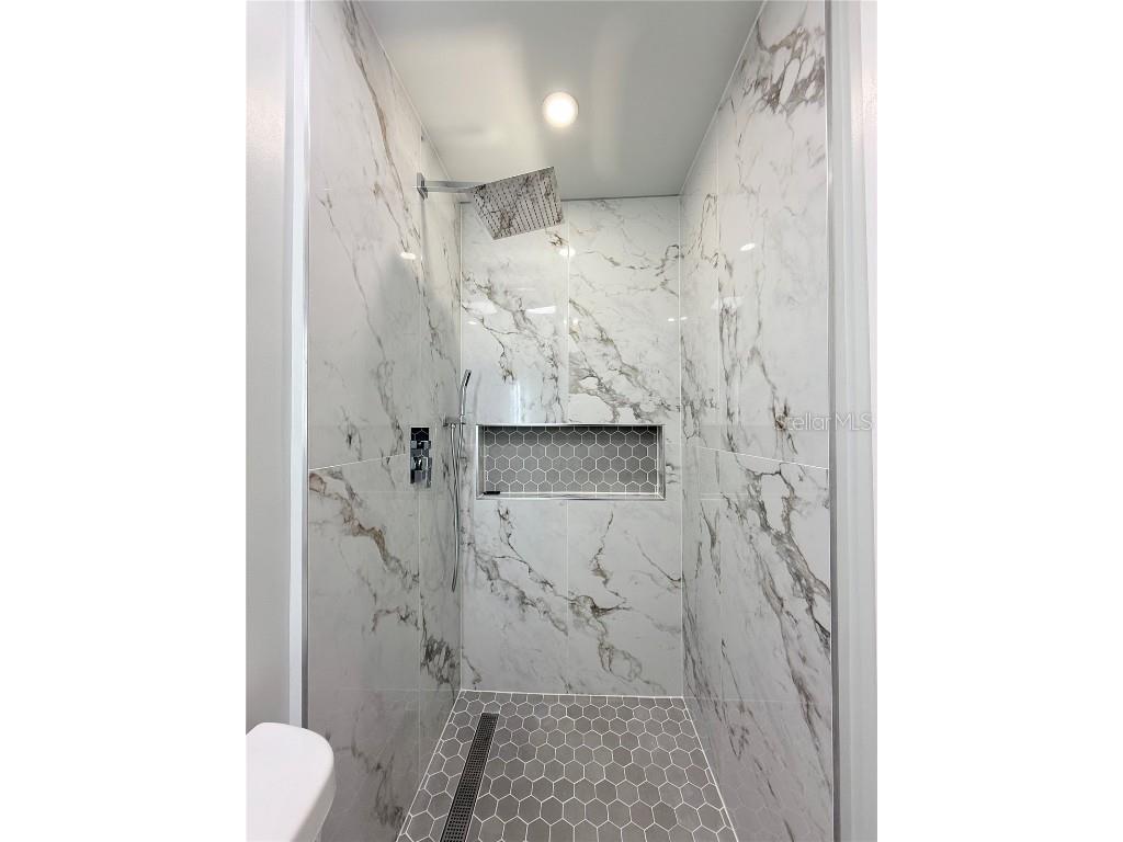 1706 E Annie Street #A Tampa FL 33612 TB8417320 image8