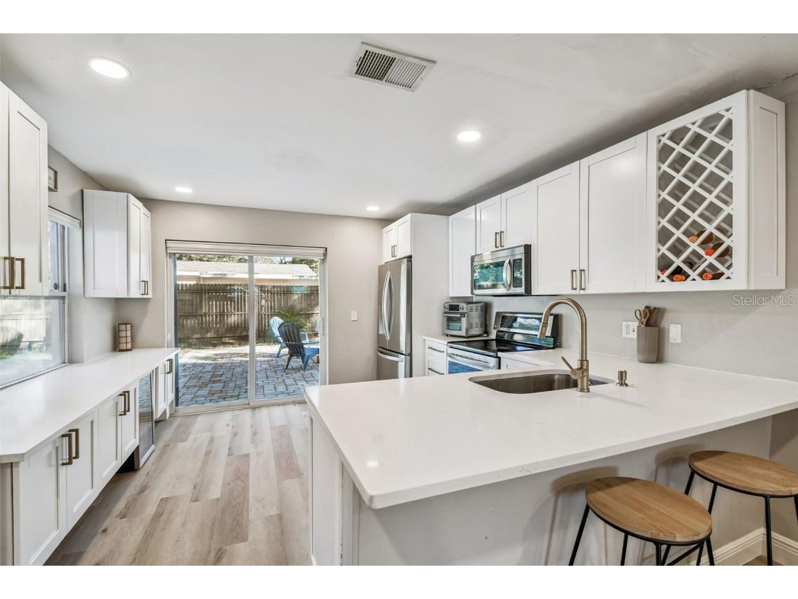 1706 E Chelsea Street Tampa FL 33610 TB8443475 image5