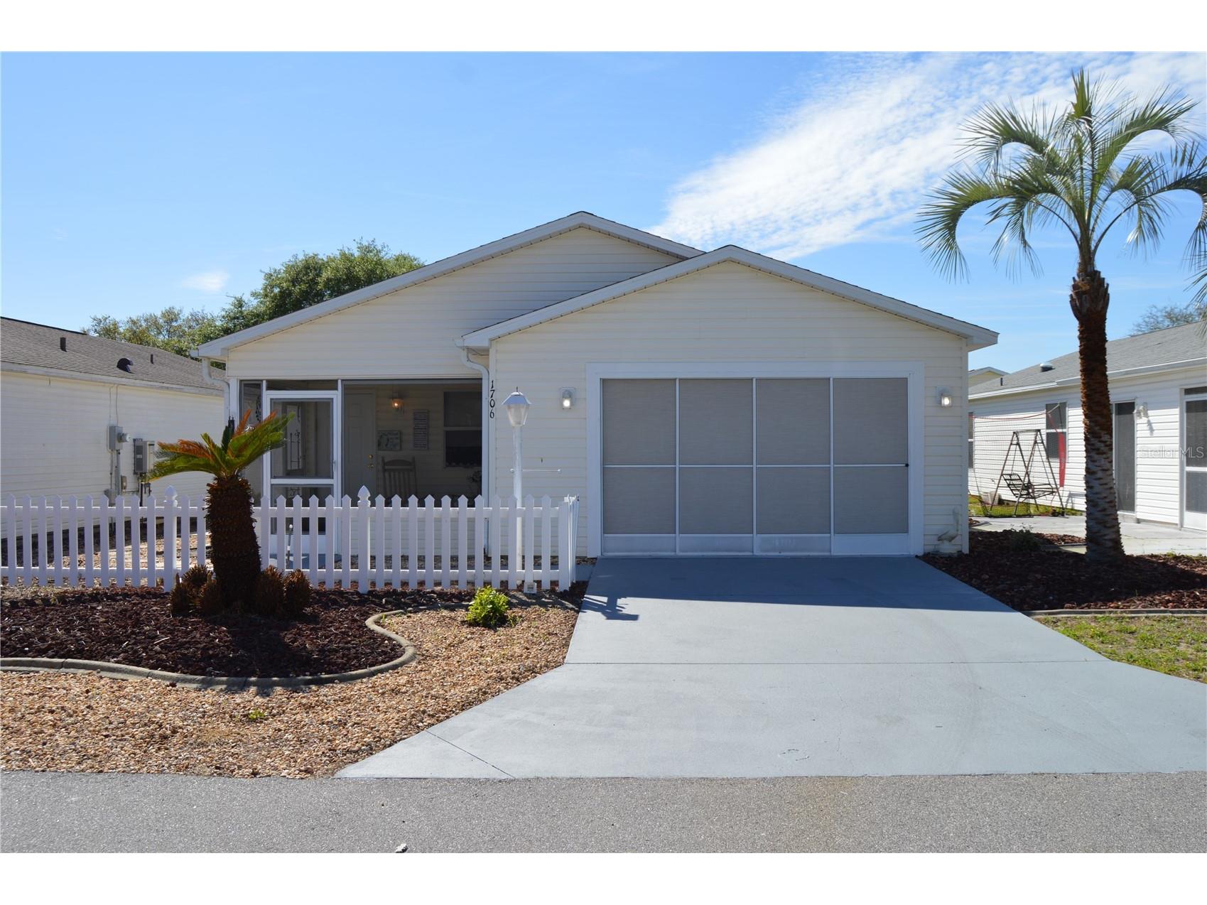 1706 El Nino Street The Villages FL 32162 W7884031 image1
