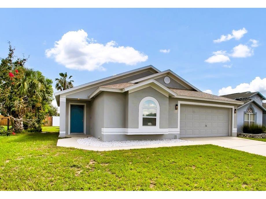 1706 Erin Brooke Drive Valrico FL 33594 TB8400892 image1