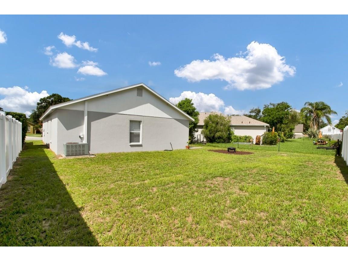 1706 Erin Brooke Drive Valrico FL 33594 TB8400892 image28