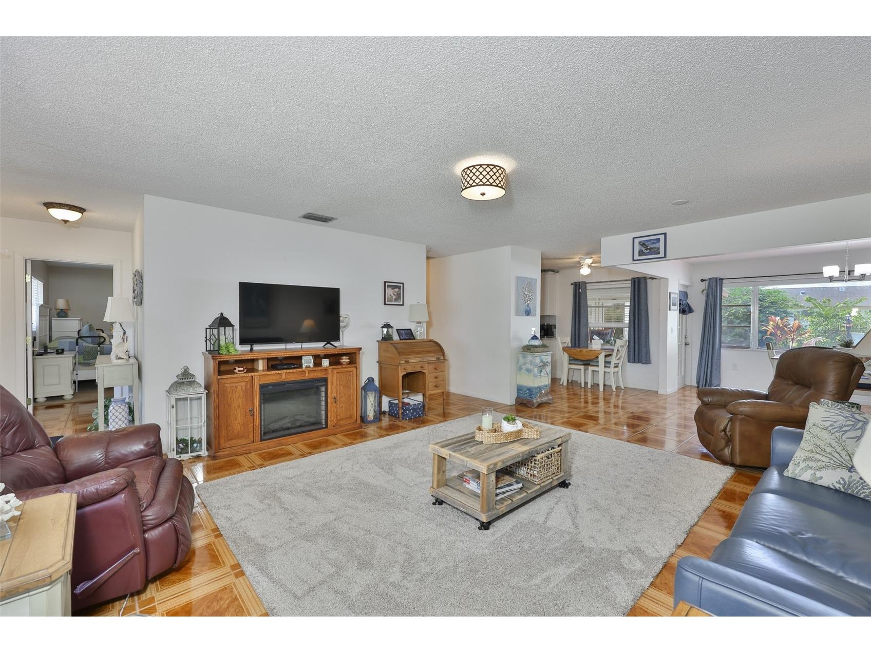 1706 Flamingo Lane Sun City Center FL 33573 TB8519996 image7