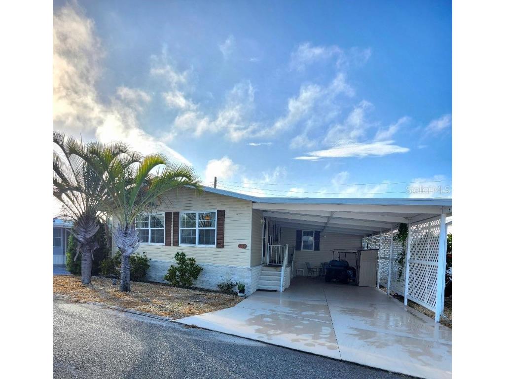 1706 Iowa Avenue Bradenton FL 34207 - SARASOTA BAY A4667730 image1