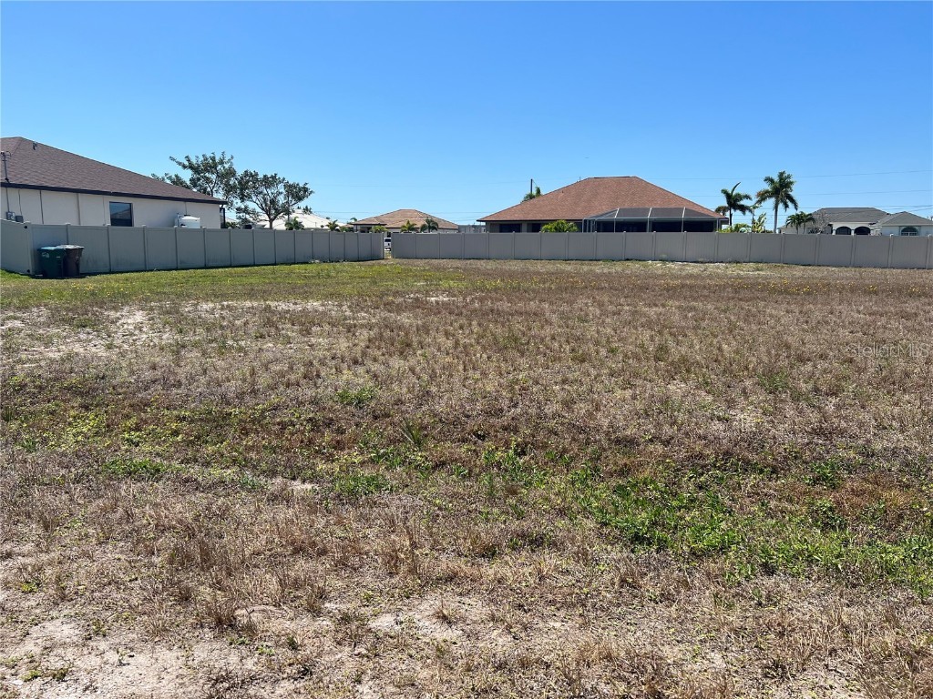 1706 NE 42nd Pl Cape Coral FL 33993 C7461013 image1