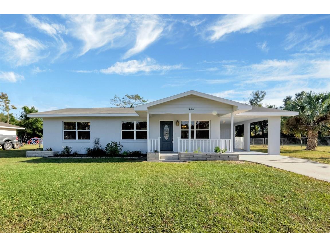 1706 Pine Avenue Deland FL 32724 V4927238 image1