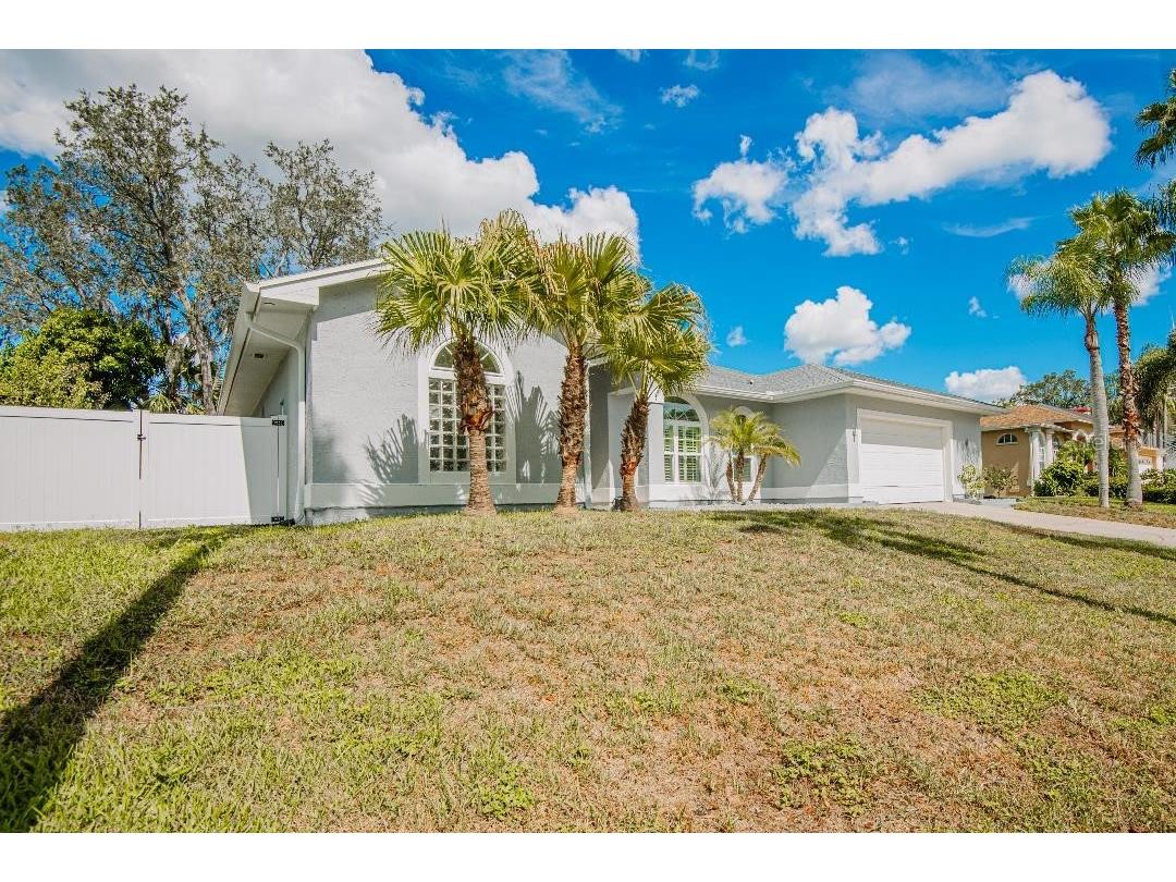 1706 Sunkissed Drive Tarpon Springs FL 34689 U8218099 image1