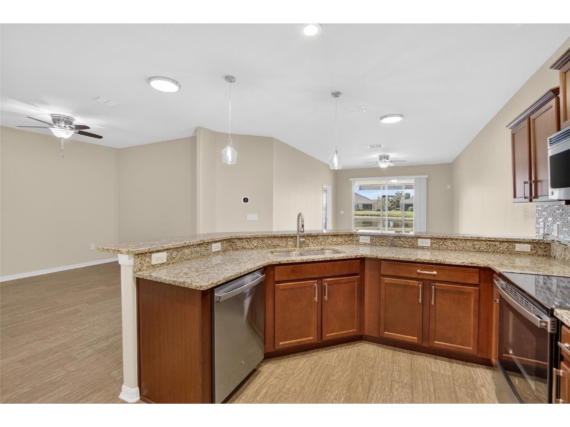 1706 Trailwater Street Ruskin FL 33570 TB8438744 image8