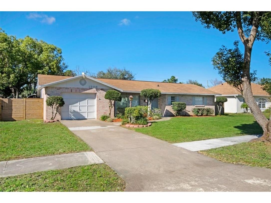 1706 Urbana Avenue Deltona FL 32725 V4932368 image1