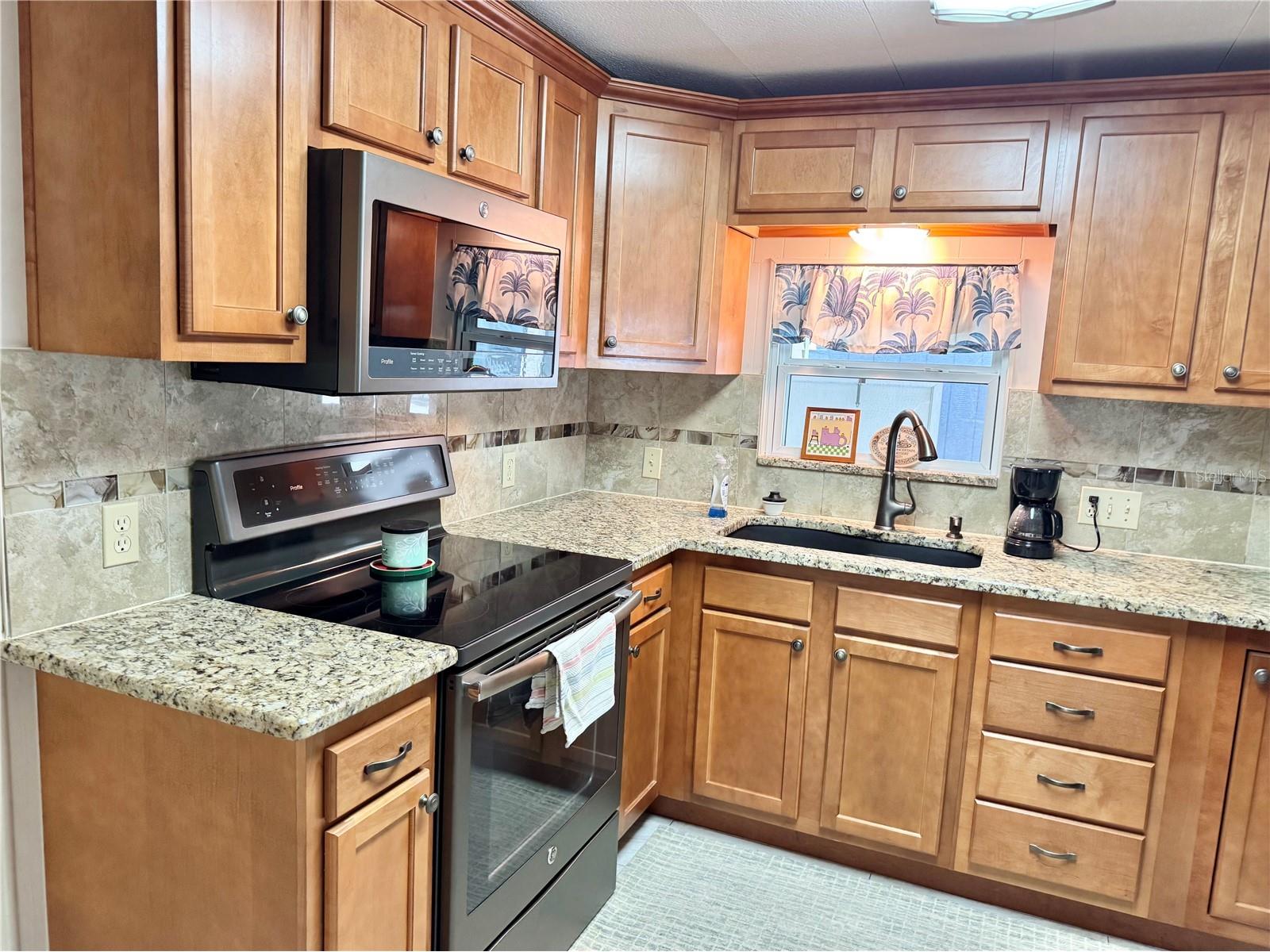1706 Wisconsin Avenue Bradenton FL 34207 A4699160 image11