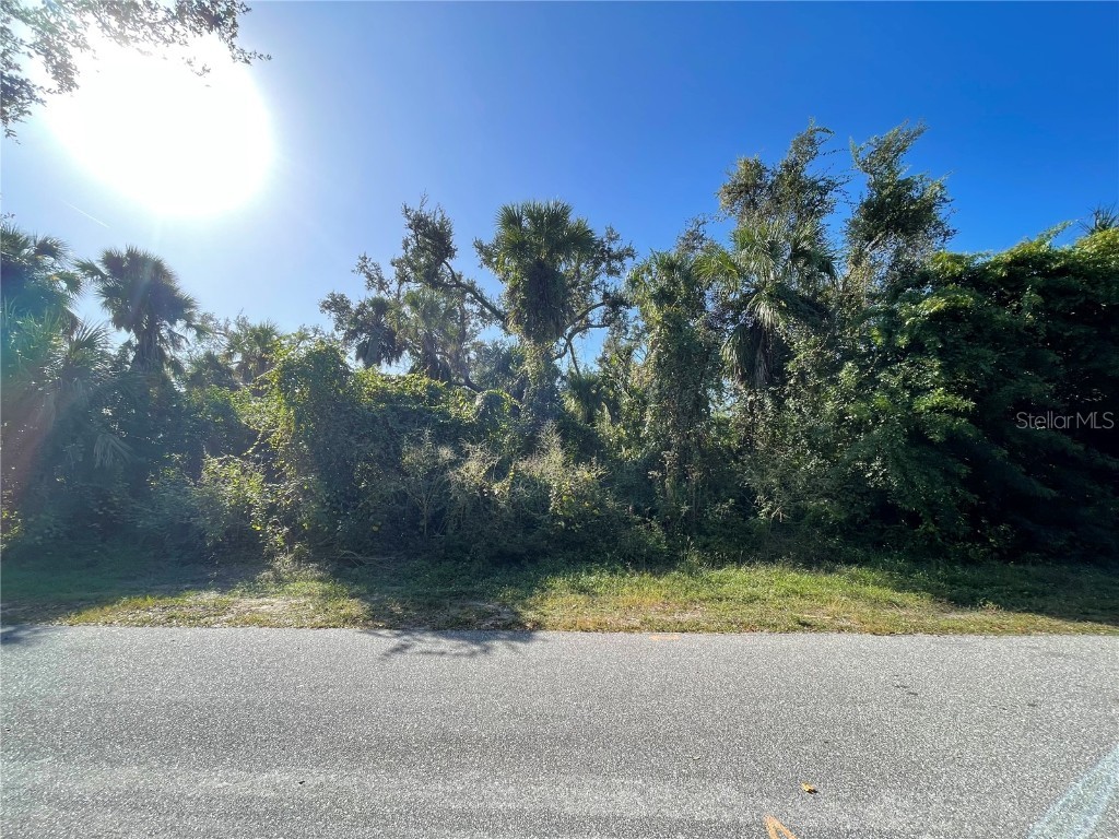 17065 Kellog Avenue Port Charlotte FL 33954 C7483224 image1