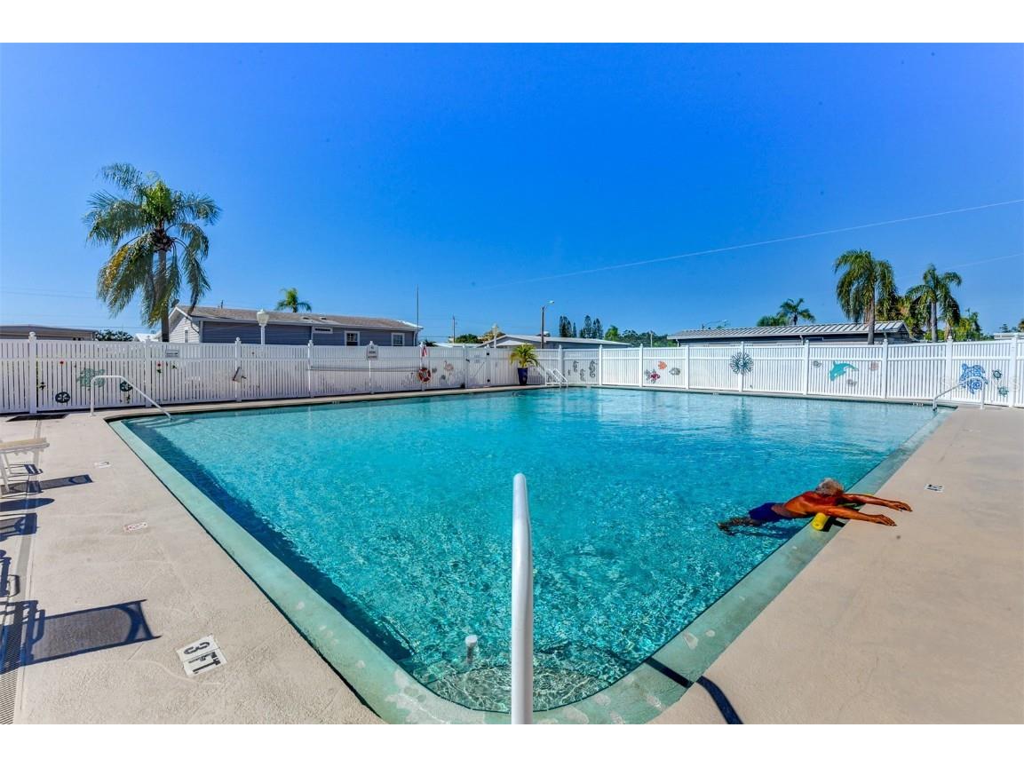 1707 28th Avenue Drive W Bradenton FL 34205 A4672324 image23