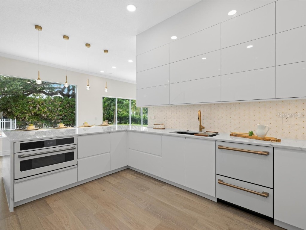 1707 Caribbean Drive Sarasota FL 34231 A4664166 image27