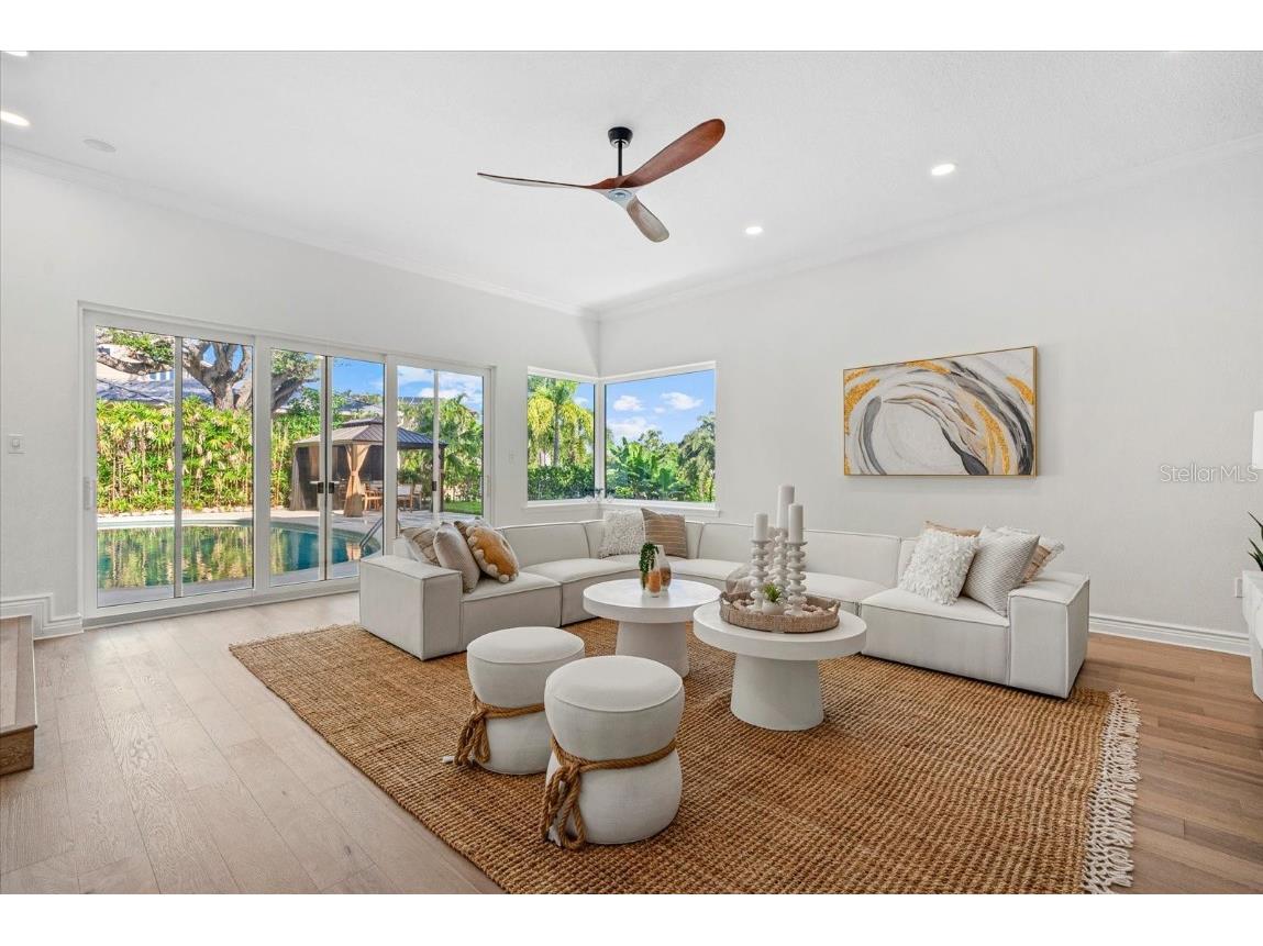 1707 Caribbean Drive Sarasota FL 34231 A4664166 image29