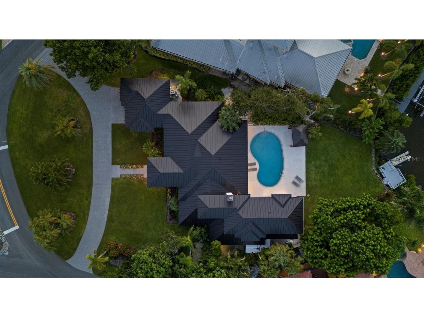 1707 Caribbean Drive Sarasota FL 34231 A4672611 image3