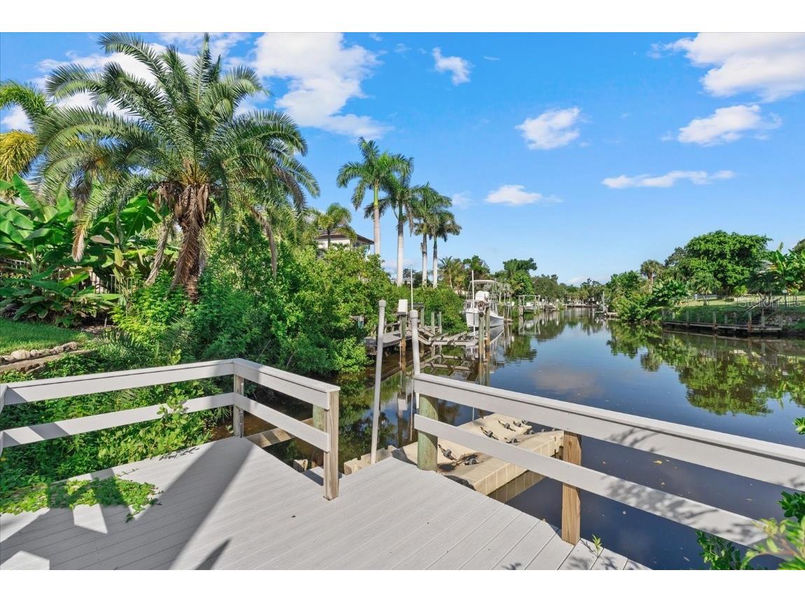 1707 Caribbean Drive Sarasota FL 34231 A4672611 image44