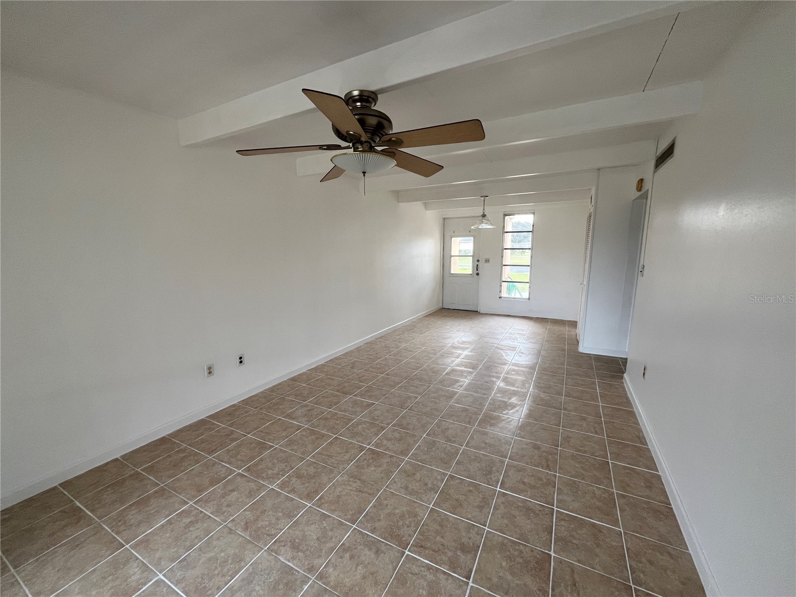 1707 Club Circle #1707 Lakeshore FL 33854 P4938245 image5