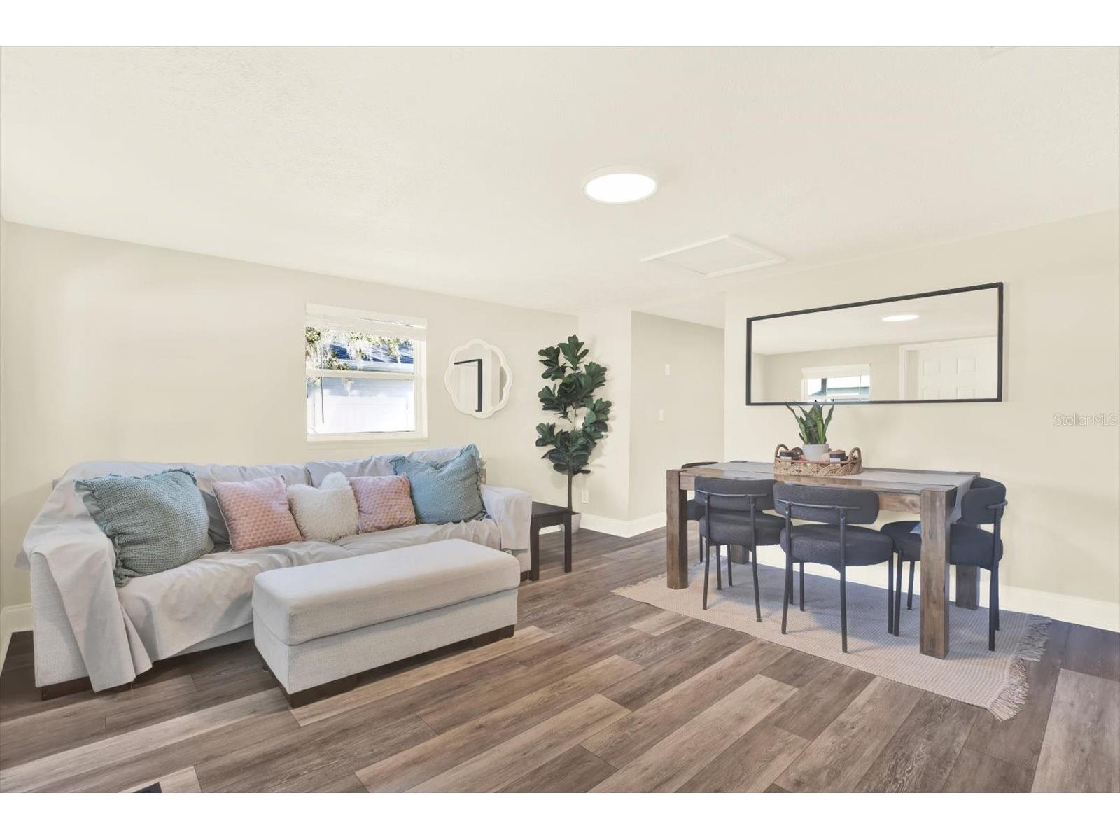 1707 E New Orleans Avenue Tampa FL 33610 TB8484852 image4