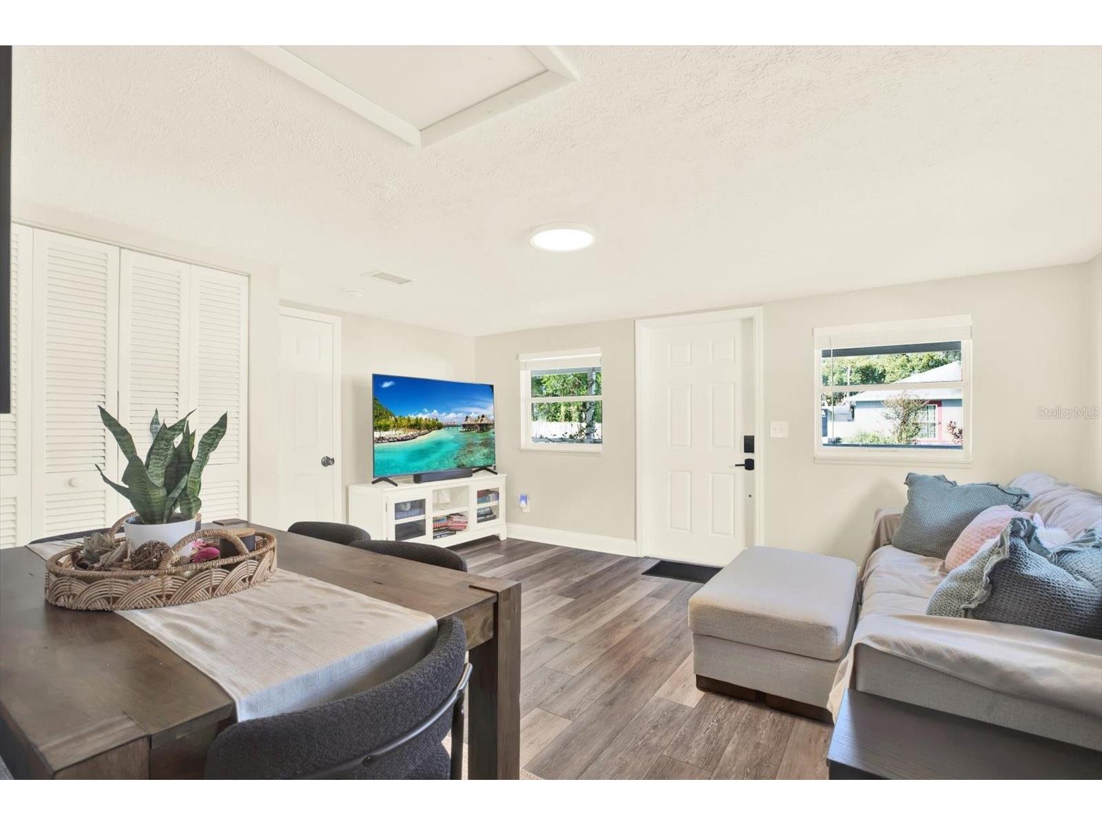 1707 E New Orleans Avenue Tampa FL 33610 TB8484852 image5