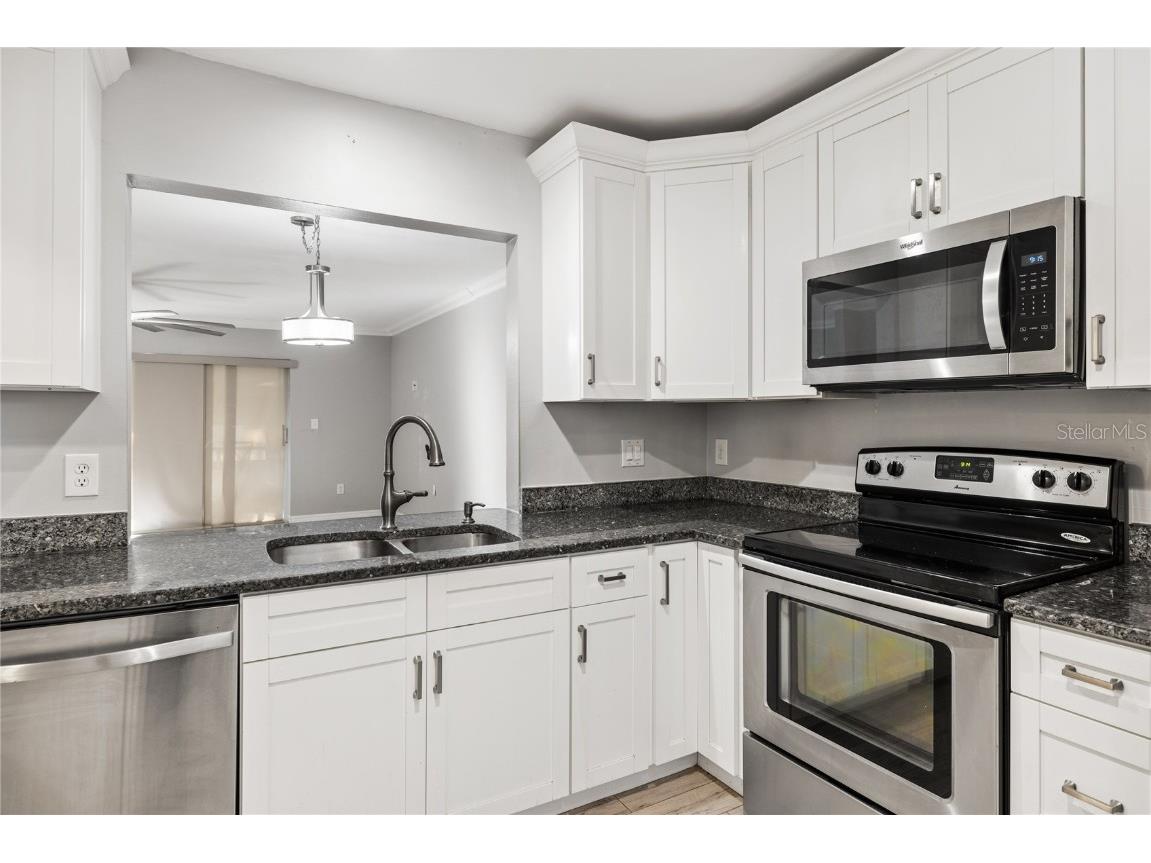 1707 Golf Club Drive #5 North Fort Myers FL 33903 A4634579 image1