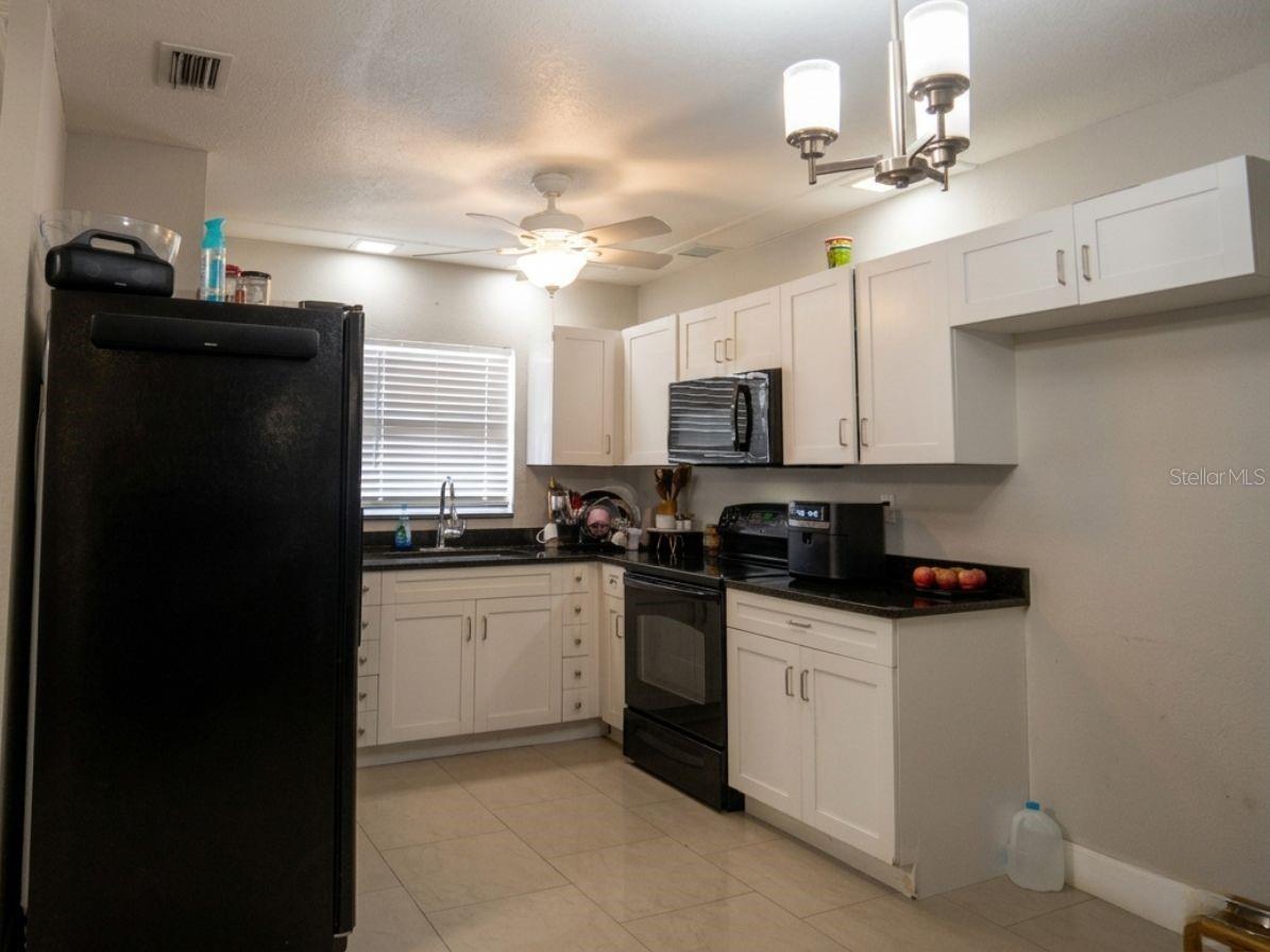 1707 Marvy Avenue Tampa FL 33612 TB8494097 image9