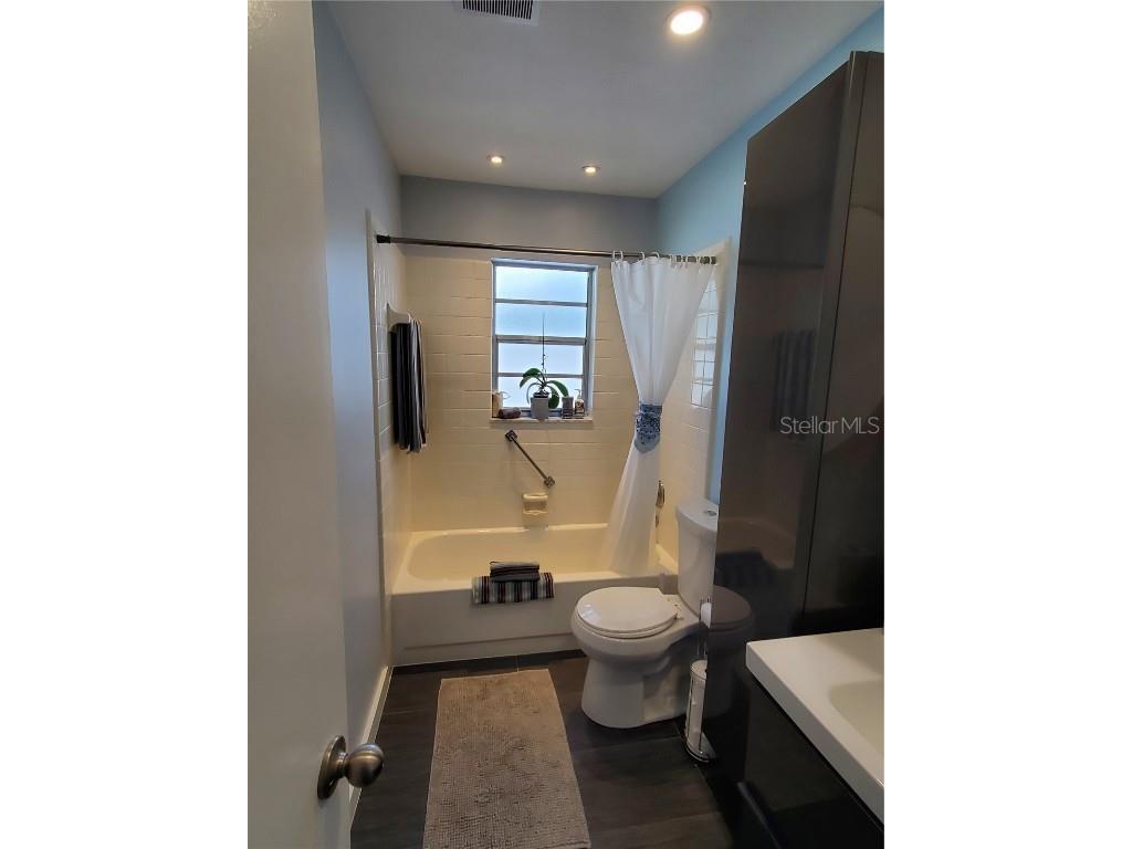 1707 New Bedford Drive Sun City Center FL 33573 TB8323971 image34